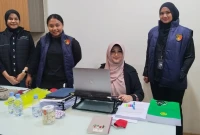 Dokter Tifa Saat Ujian S3 dan Didampingi 3 Polwan (Dok: Istimewa)