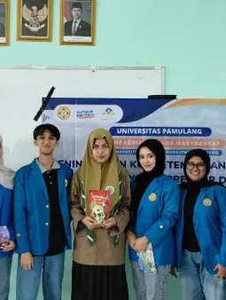 Mahasiswa Universitas Pamulang Gelar Pelatihan Perencanaan Usaha bagi Siswa SMA Muhammadiyah 2 Tangerang