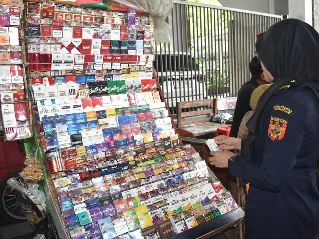 Berbagai Merek Rokok Ilegal yang Dijual Bebas (Dok: Istimewa)