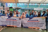 Sesi Foto bersama tim pelaksana PKM