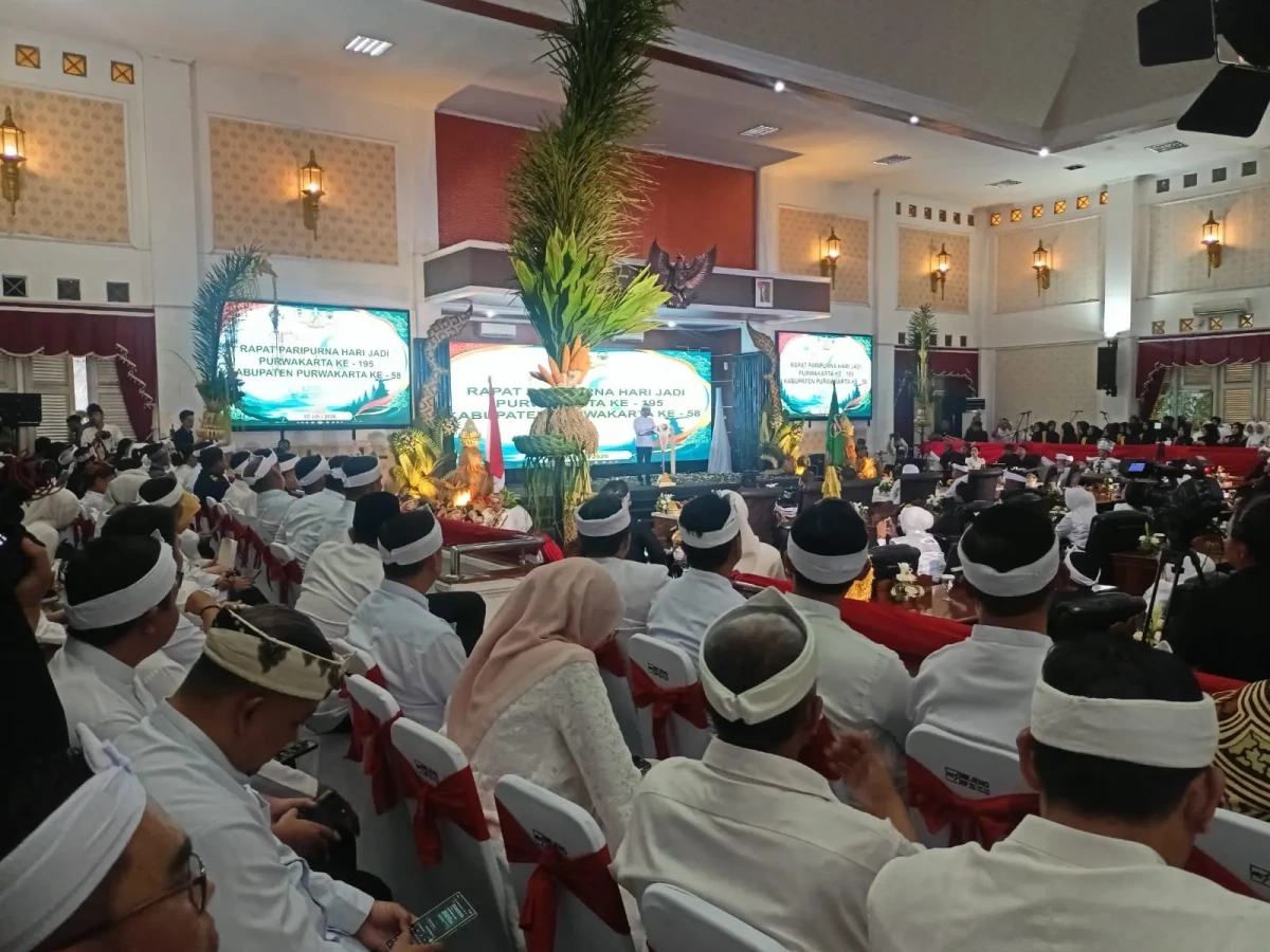 Rapat paripurna hari jadi Purwakarta 