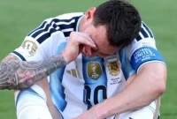 Lionel Messi saat menangis usai kalah dari Spanyol di final (Dok: Istimewa)