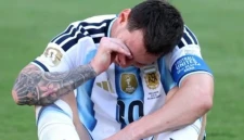 Lionel Messi saat menangis usai kalah dari Spanyol di final (Dok: Istimewa)
