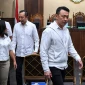 Pemilik PT Blueray Cargo (Group), John Field saat di ruang sidang (Dok: Istimewa)