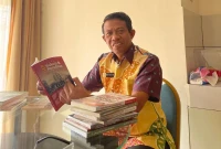 Dr. Drs. Sirajuddin Sailellah, S.H., M.H.I., Hakim Tinggi sekaligus Wakil Ketua Pengadilan Tinggi Agama (PTA) Sulawesi Barat. (Foto: Foto: Dok/Ist). 