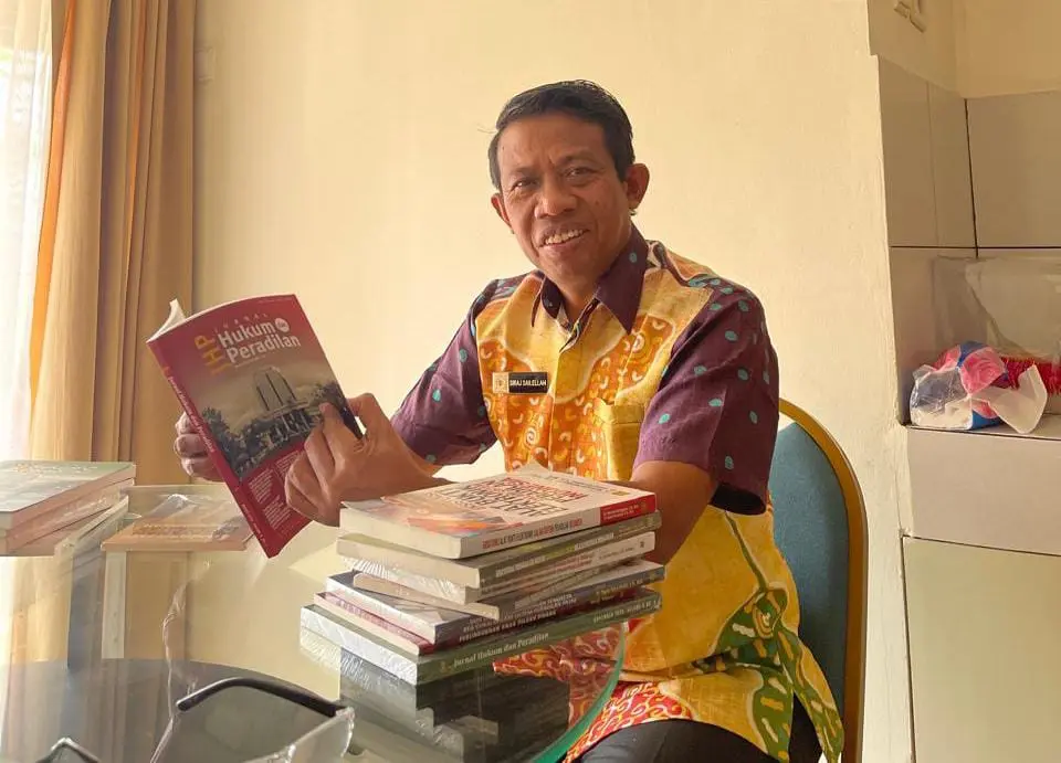 Dr. Drs. Sirajuddin Sailellah, S.H., M.H.I., Hakim Tinggi sekaligus Wakil Ketua Pengadilan Tinggi Agama (PTA) Sulawesi Barat. (Foto: Foto: Dok/Ist). 