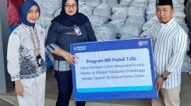 BRI Peduli salurkan paket sembako untuk masyarakat kurang mampu di Probolinggo (Sumber: BRI Probolinggo)