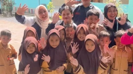 Mahasiswa KKNT Universitas Diponegoro dari Kelompok IDBU 42 Tim 2 melaksanakan program kerja di SDN Sukorejo pada Selasa, 4/8/2026. (Foto: Dok/Ist). 