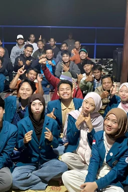 Dorong Agroeduwisata, Mahasiswa KKN T IDBU 42 Undip Hadirkan Media Promosi Digital untuk Desa Sukorejo