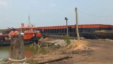 Aktivitas bongkar muat di wilayah Kabupaten Berau (Gambar: Istimewa)
