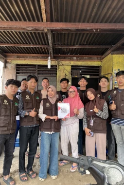 Langkah Kecil Menuju Digital, KKN UINSU Dampingi UMKM Sempajaya