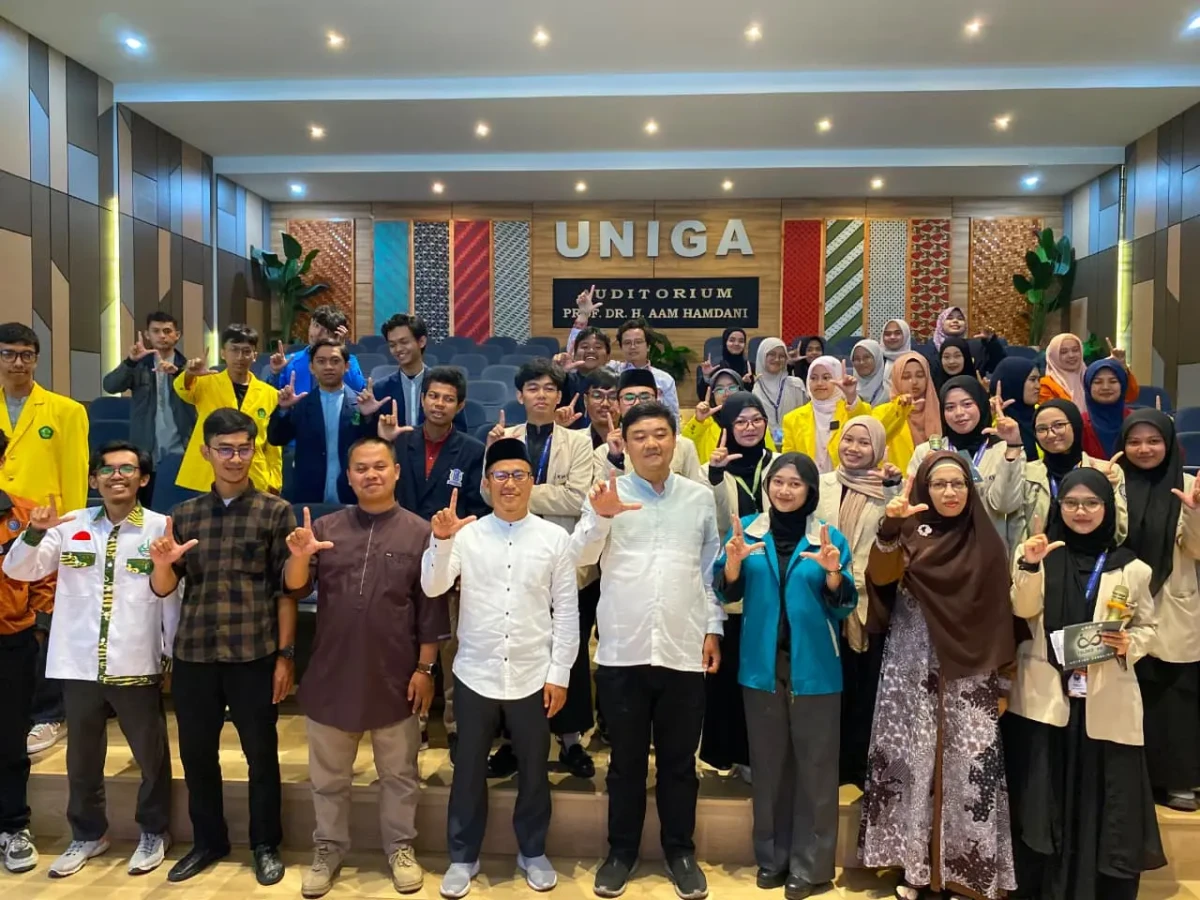 FSLDK Priangan Timur resmi meluncurkan lima Lembaga Dakwah Kampus (LDK) baru dalam gelaran FSLDKD ke-VIII di Garut.