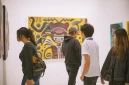 Ket foto : Suasana Pengunjung di Pembukaan Pameran Diri dan Liyan oleh Dhewantara Manurung