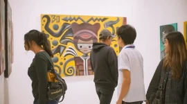Ket foto : Suasana Pengunjung di Pembukaan Pameran Diri dan Liyan oleh Dhewantara Manurung