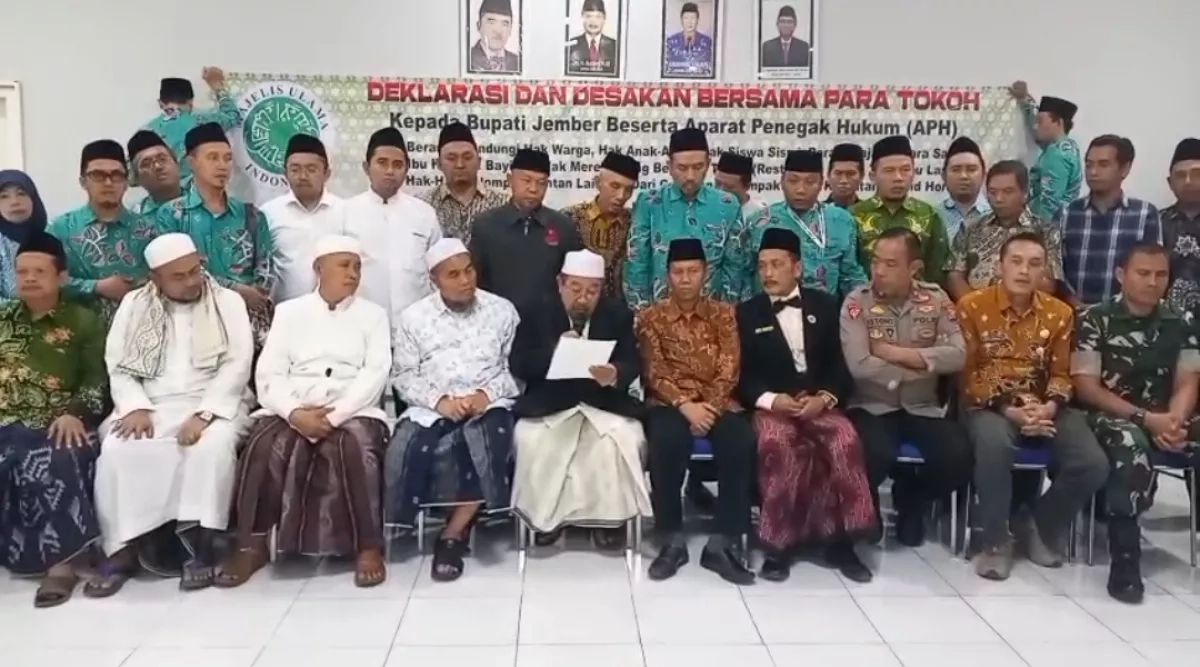 Sekumpulan Ulama Jember (Gambar: Istimewa)