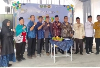Kepala MAN 1 Lebak berfoto bersama dengan. wakil Bupati Lebak Amir Hamzah, Kepala Kemenag Lebak Badrussalam, dan para pejabat lainnya.