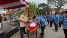 Wali Kota Serang Budi Rustandi melantik dan melakukan rotasi pejabat eselon dua dan eselon tiga.