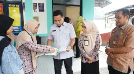Wali Kota Cilegon Robinsar pantau Puskesmas Ciwandan.