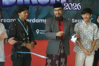 DEMA FDIKOM UIN Syarif Hidayatullah Jakarta melaksanakan kegiatan Bakti Sosial (Bansos) FDIKOM 2026 di Panti YPMS Kedaung. (Foto: Dok/Ist).