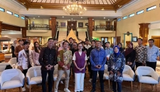 Kanjeng Ratu Bendara bersama para tamu undangan dan pihak penyelenggara dalam rangkaian Jogja Cultural Wellness Festival (JCWF) 2026 yang mengusung tema “RECONNECT: Reconnecting People, Culture & Wellbeing” di Yogyakarta.
